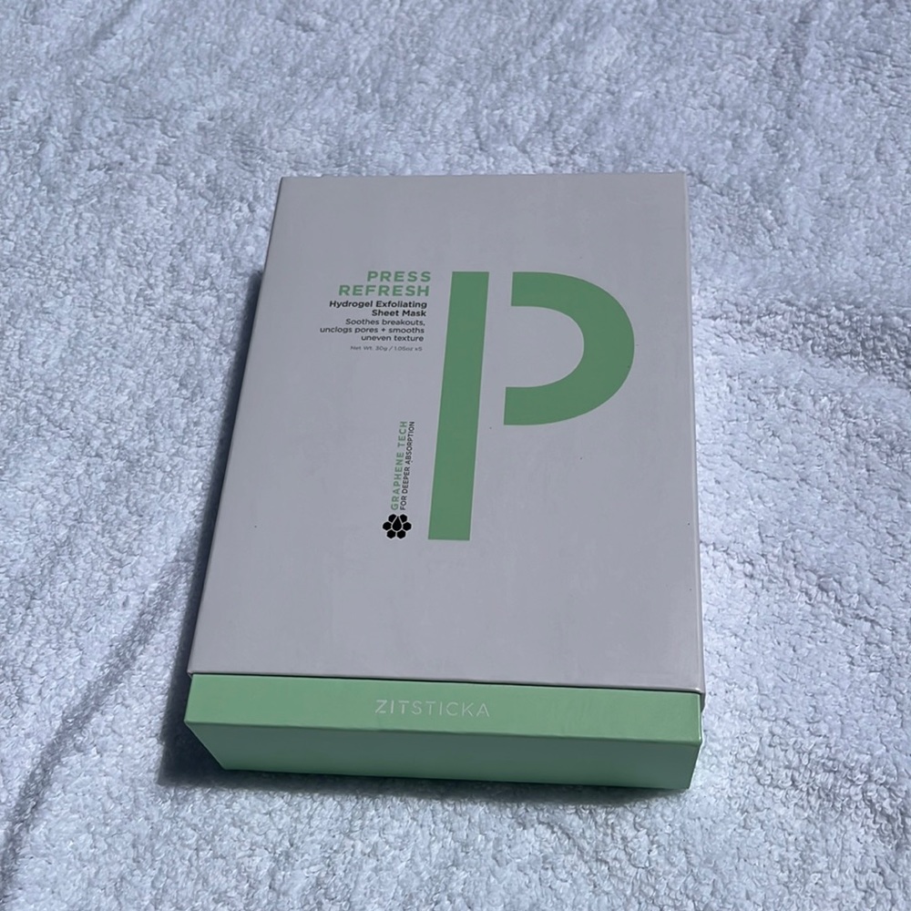Press Refresh Hydrogel exfoliating sheet mask
